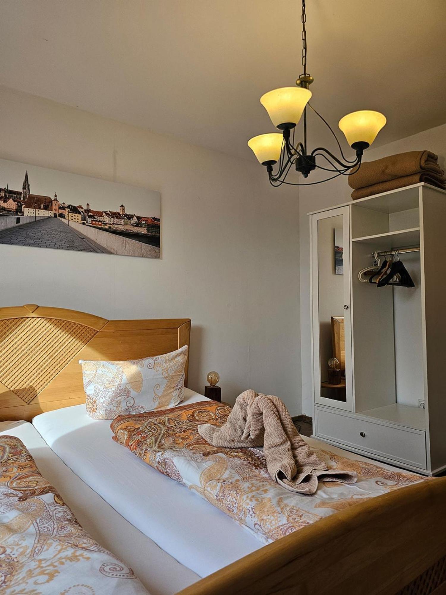 Ferienwohnung Martina Sinzing Buitenkant foto