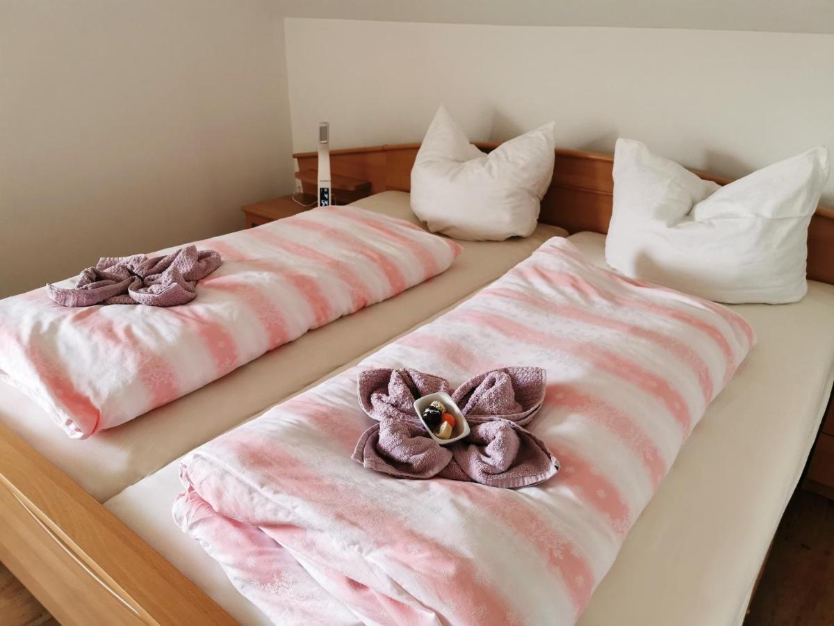 Ferienwohnung Martina Sinzing Buitenkant foto
